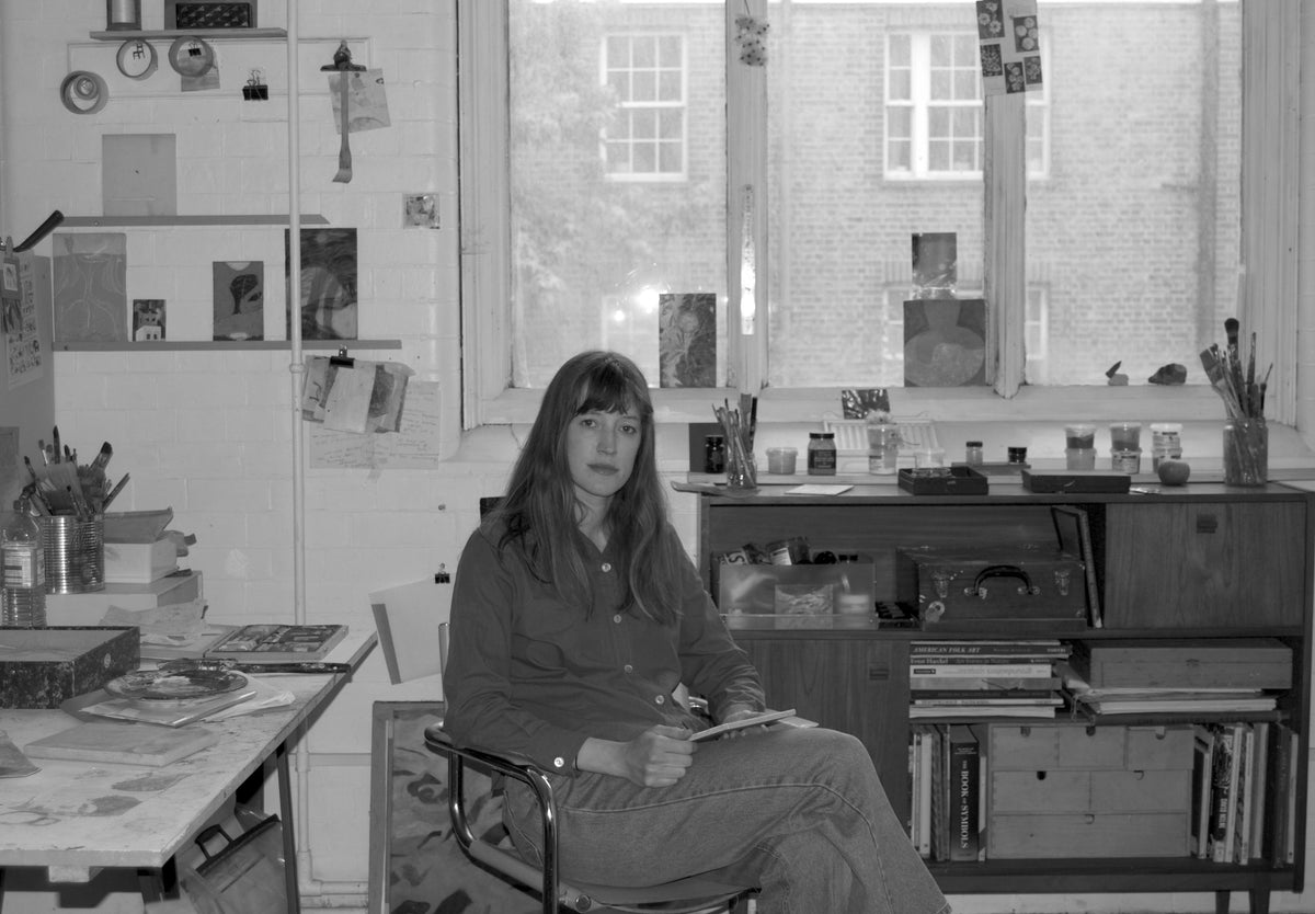 Wondering People: Holly Mills