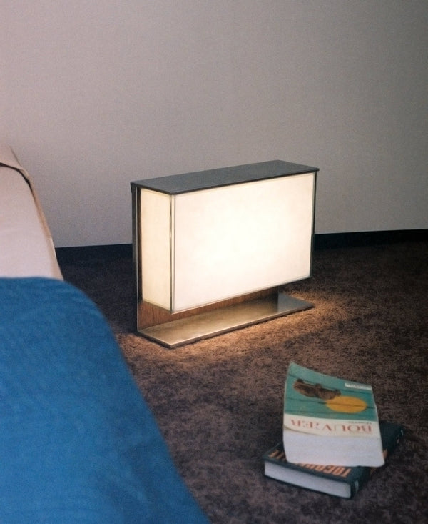 Wondering People_Table Light_20