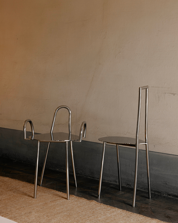 Wondering People_Tumble Chair_21