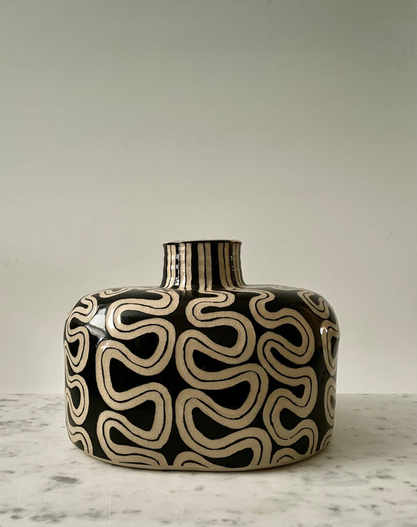 Wondering People_Hollow Way Vase with Rounded Top_24