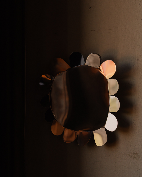 Wondering People_Cloud Mirror_24