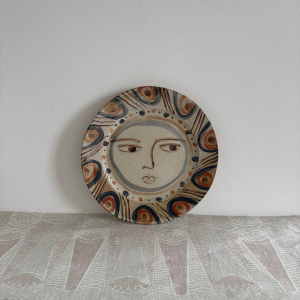 Wondering People_Chloris Plate_4