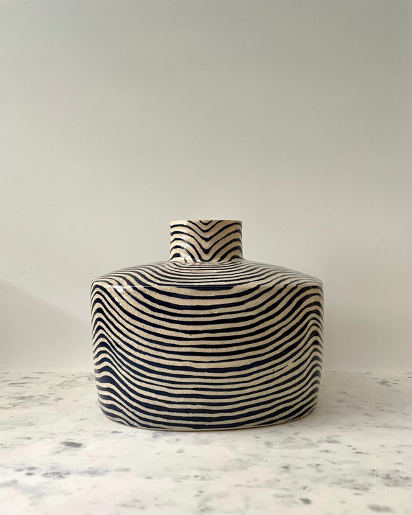 Wondering People_Draped Lines Vase_15