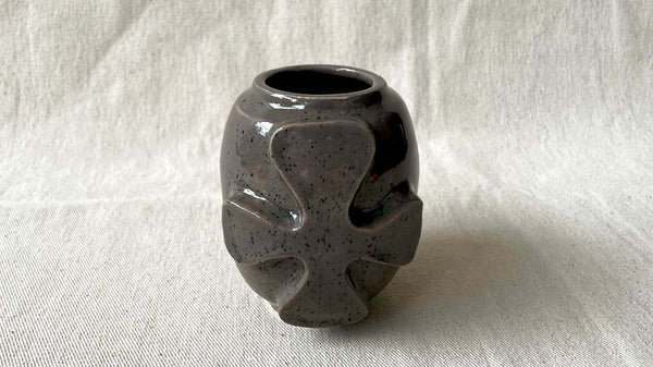 Wondering People_Shire Grip Cup_10