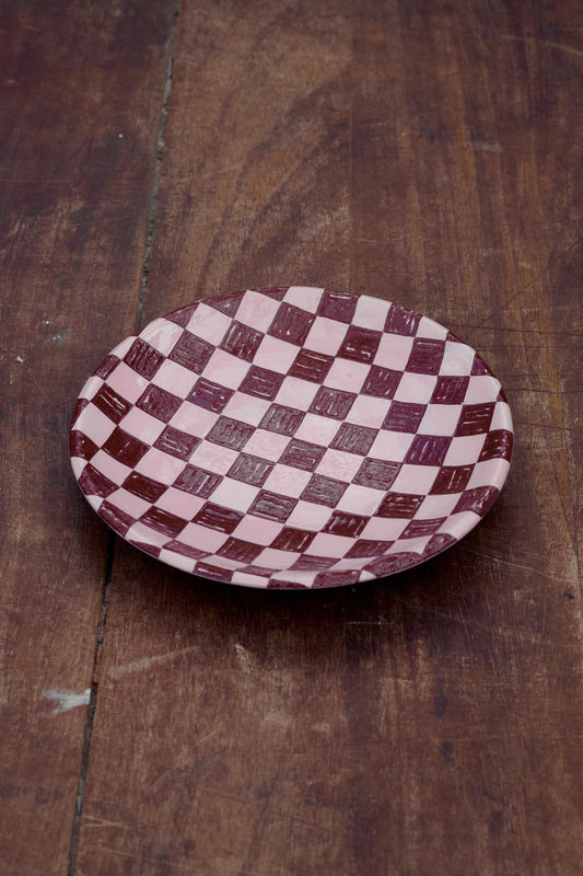 Wondering People_Pink Checkmate Plate_24