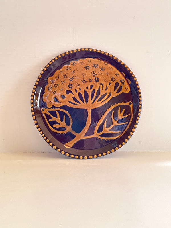 Wondering People_Large Hydrangea Plate_36