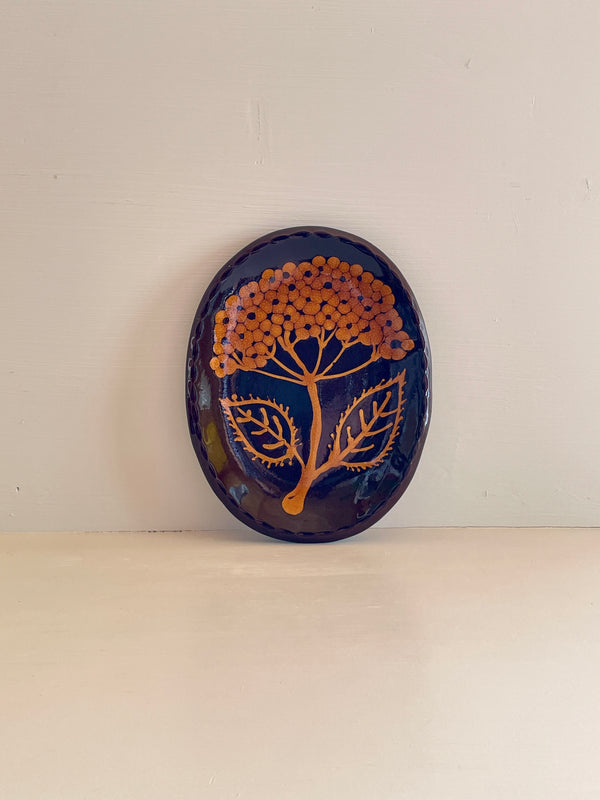 Wondering People_Oval Hydrangea Dish II_47