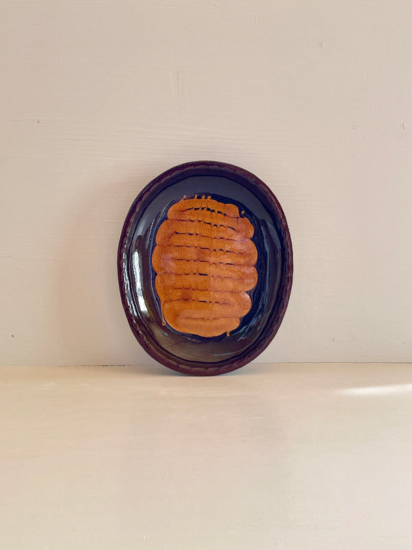 Wondering People_Oval Feather Comb Dish I_45