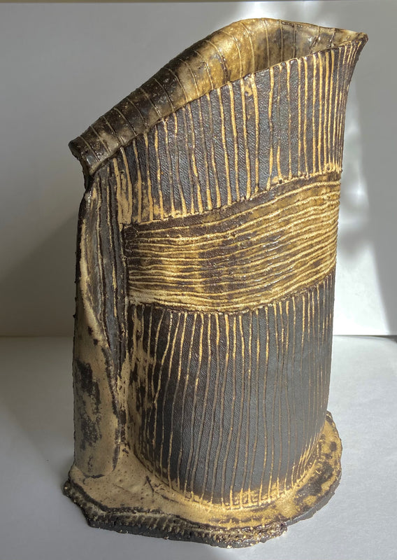 Wondering People_Hessian Jug_22