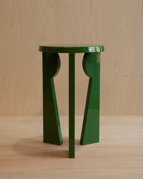 Wondering People_Figure Side Table 03_46