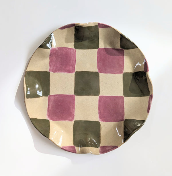 Wondering People_Green Check & Burgundy Wavy Round Platter_38