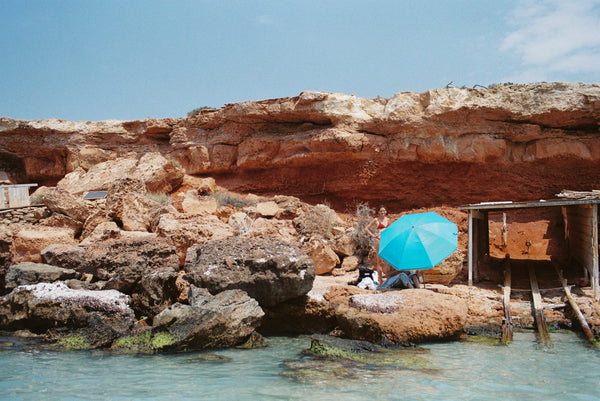 Wondering People_Umbrella I_38