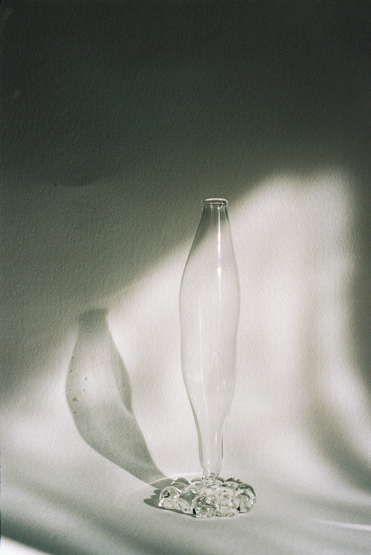 Wondering People_Vase_10