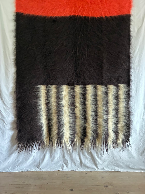 Wondering People_Sokilska Shag Rug_30