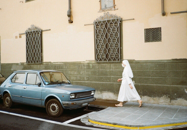 Wondering People_Florence_43