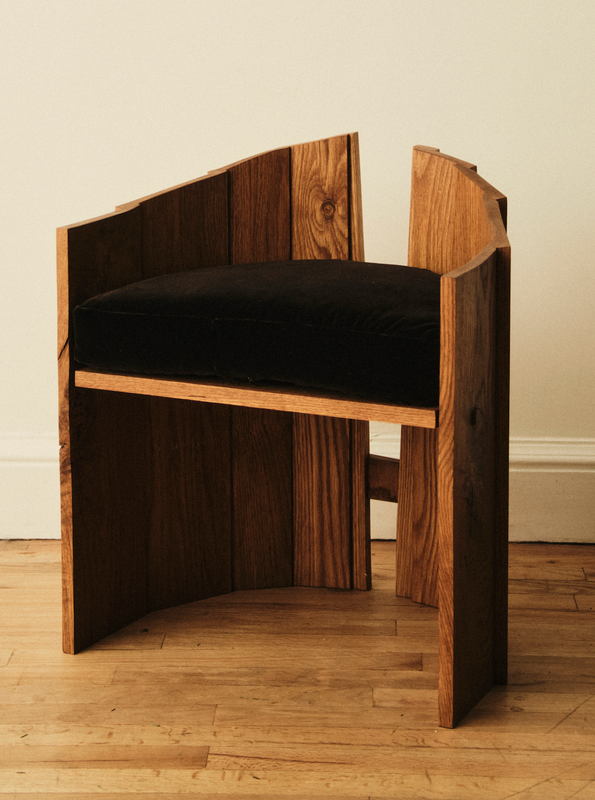 Wondering People_Goose Wing Chair_2