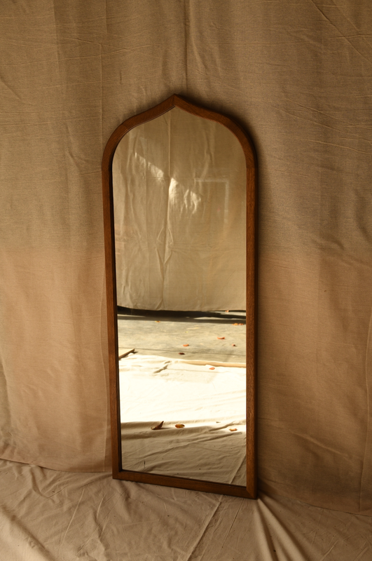 Wondering People_Solanki Mirror_43