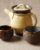 Wondering People_Teapot and Two Teabowls_1