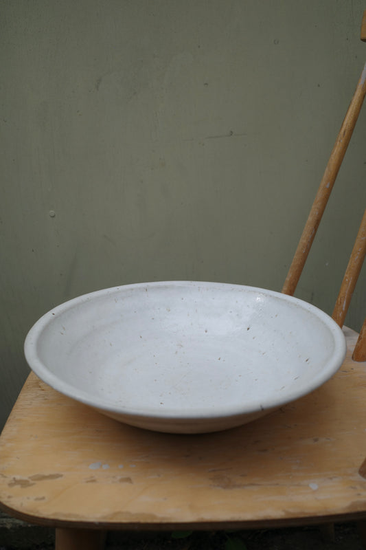 Wondering People_Serving Bowl_34