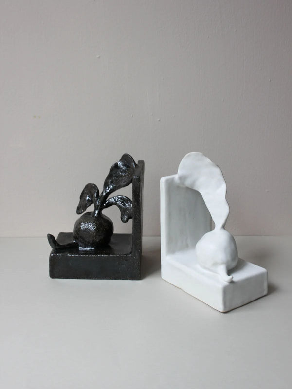Wondering People_Page Turnip Bookends Black and White_50