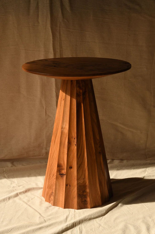 Wondering People_Scallop Side Table_45