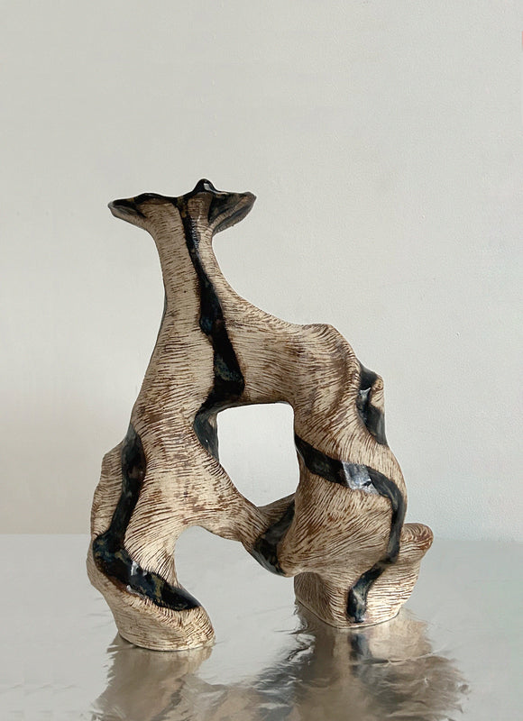 Wondering People_Vase_21