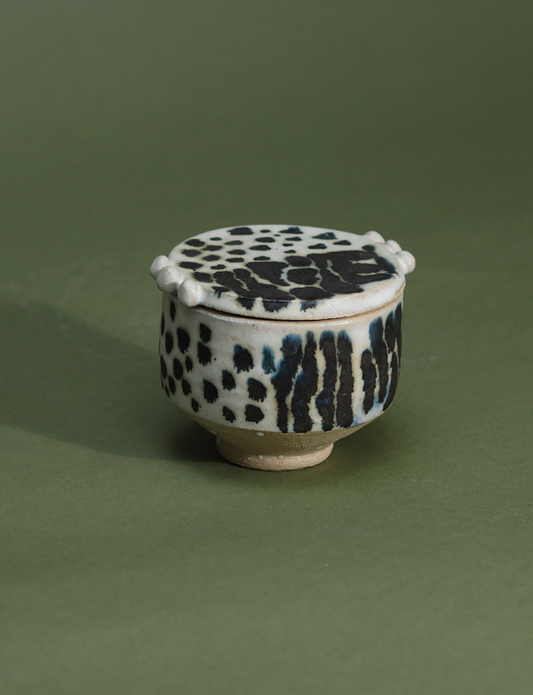 Wondering People_Yunomi Jar_3