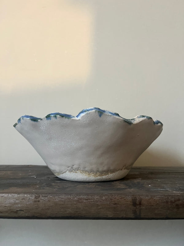 Wondering People_Stoneware Cobalt Scalloped Edge Oval Bowl_36
