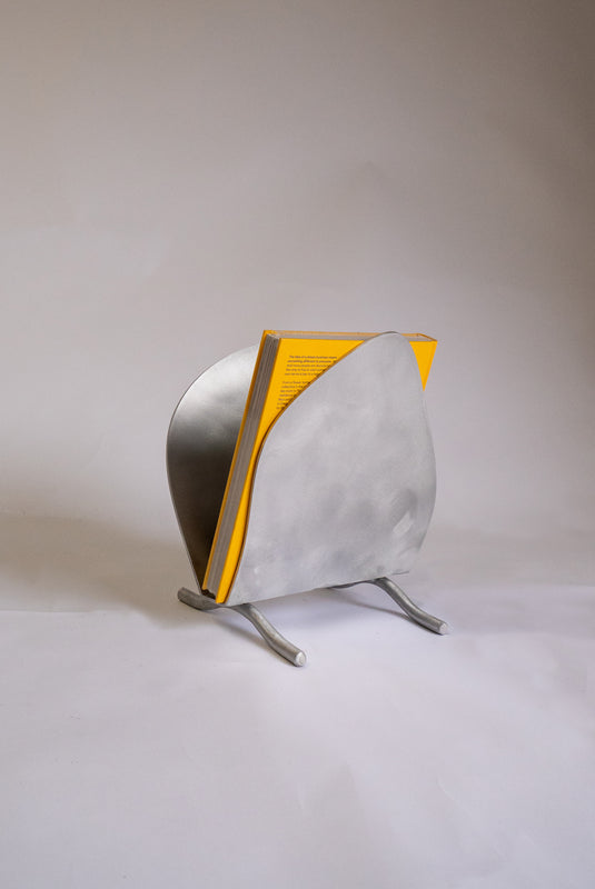 Wondering People_Magazine Rack_25