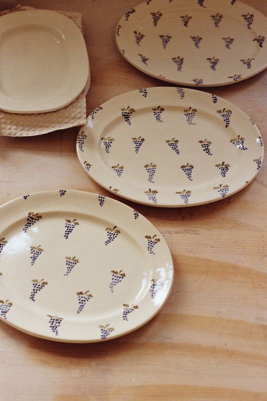 Wondering People_Medium Grape Platter_30