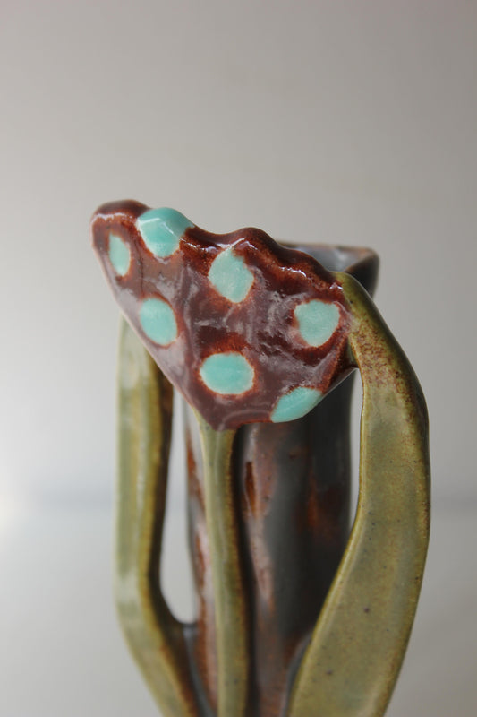 Wondering People_Spotty Tulip Stem Vase / Candlestick_42