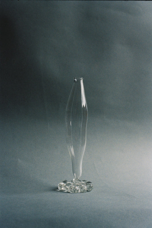 Wondering People_Vase_11