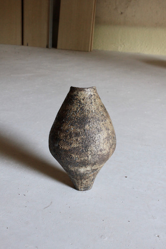 Wondering People_Vase II_30