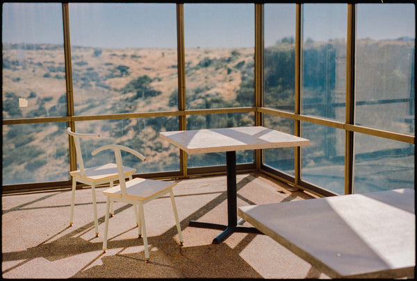 Wondering People_A Table In Arcosanti_45