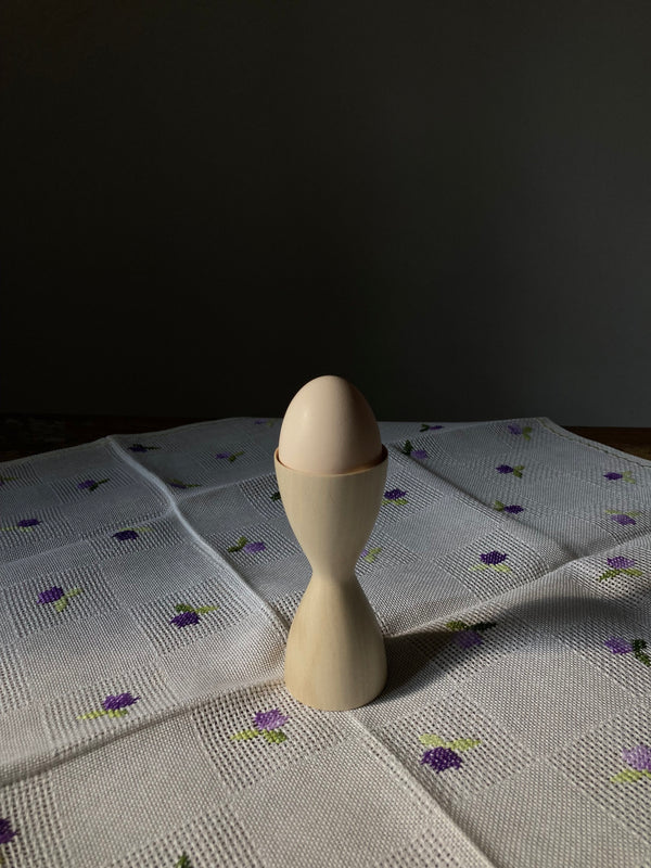 Wondering People_Egg Cup_19